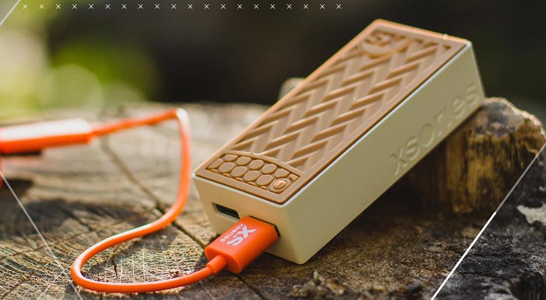 Main visual of the power bank with a design like a sneaker. this power bank is 10000 mAh fro android phone and iPhone 11
