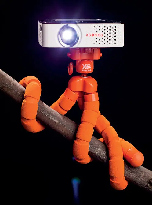 this is a picture of all the professional projector that is in action with its tripod wrapped around a pole so it project videos form youtube everywhere we can imagine