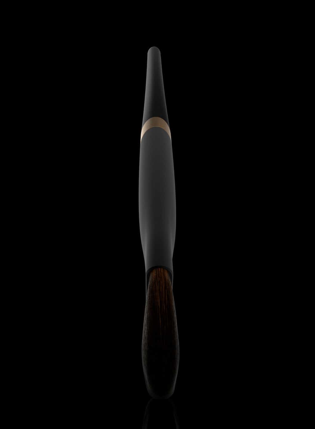 Tom ford brush design front view gold details and ebony wood